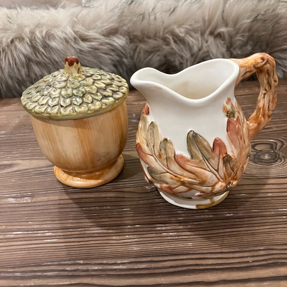 Vintage Hallmark Acorn Autumn Leaf Ceramic Sugar & Creamer